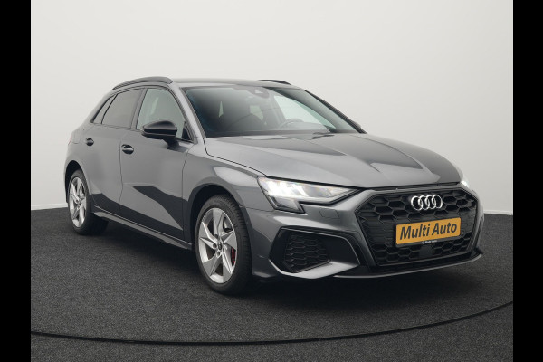Audi A3 Sportback 45 TFSI e S-Line Plug In Hybrid 245 pk PHEV | Adaptive Cruise | Carplay | Camera | Navigatie | Keyless | Sportstoelen | Dode Hoek |  Digitale Cockpit |