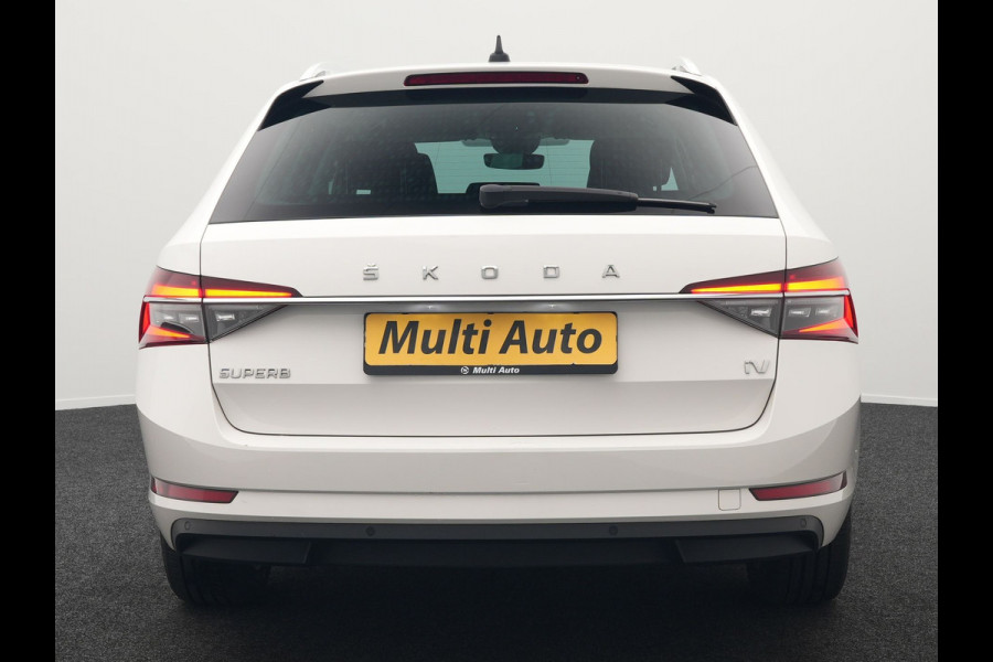 Škoda Superb 1.4 TSI iV Business Edition Plus Plug In Hybrid 218pk PHEV | Trekhaak af Fabriek | Adaptive Cruise | Carplay | Electrische Sportstoelen met Memory |  Keyless |  Chrystal Led |