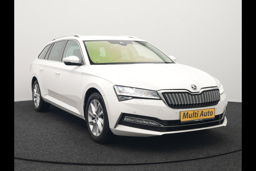 Škoda Superb 1.4 TSI iV Business Edition Plus Plug In Hybrid 218pk PHEV | Trekhaak af Fabriek | Adaptive Cruise | Carplay | Electrische Sportstoelen met Memory |  Keyless |  Chrystal Led |
