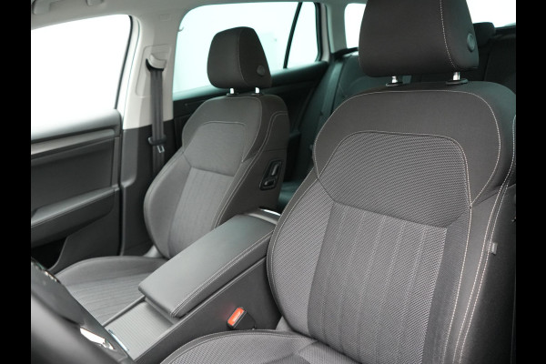 Škoda Superb 1.4 TSI iV Business Edition Plus Plug In Hybrid 218pk PHEV | Trekhaak af Fabriek | Adaptive Cruise | Carplay | Electrische Sportstoelen met Memory |  Keyless |  Chrystal Led |