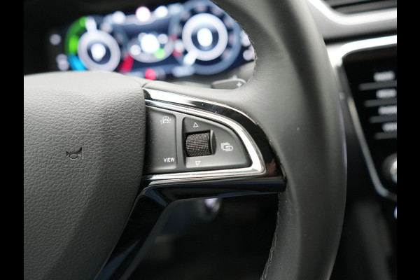 Škoda Superb 1.4 TSI iV Business Edition Plus Plug In Hybrid 218pk PHEV | Trekhaak af Fabriek | Adaptive Cruise | Carplay | Electrische Sportstoelen met Memory |  Keyless |  Chrystal Led |