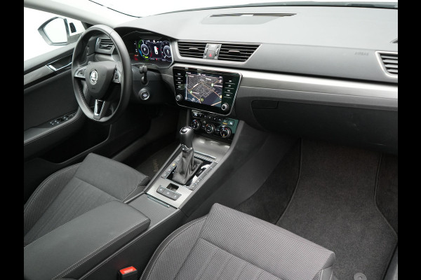 Škoda Superb 1.4 TSI iV Business Edition Plus Plug In Hybrid 218pk PHEV | Trekhaak af Fabriek | Adaptive Cruise | Carplay | Electrische Sportstoelen met Memory |  Keyless |  Chrystal Led |