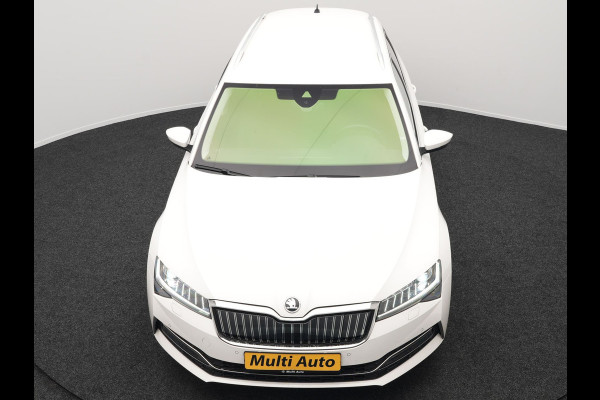 Škoda Superb 1.4 TSI iV Business Edition Plus Plug In Hybrid 218pk PHEV | Trekhaak af Fabriek | Adaptive Cruise | Carplay | Electrische Sportstoelen met Memory |  Keyless |  Chrystal Led |