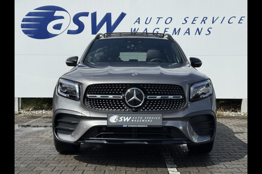 Mercedes-Benz Glb 200 Business Solution AMG | Pano | Trekhaak | ACC | 360* Camera | LED | DAB+ | 19 inch