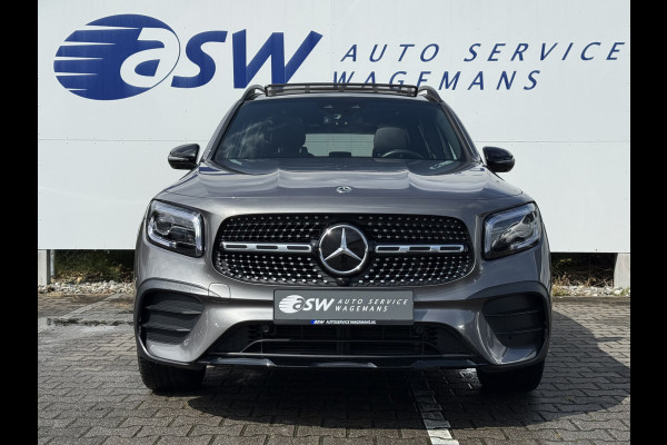 Mercedes-Benz Glb 200 Business Solution AMG | Pano | Trekhaak | ACC | 360* Camera | LED | DAB+ | 19 inch