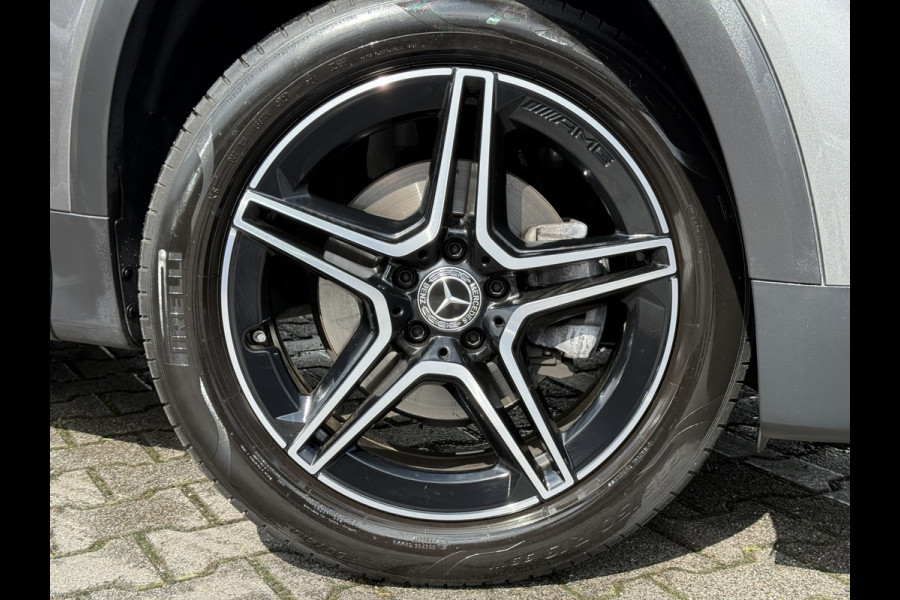 Mercedes-Benz Glb 200 Business Solution AMG | Pano | Trekhaak | ACC | 360* Camera | LED | DAB+ | 19 inch