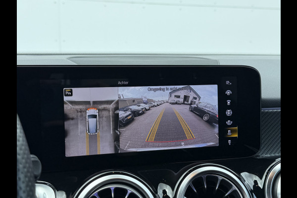 Mercedes-Benz Glb 200 Business Solution AMG | Pano | Trekhaak | ACC | 360* Camera | LED | DAB+ | 19 inch