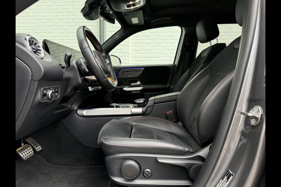 Mercedes-Benz Glb 200 Business Solution AMG | Pano | Trekhaak | ACC | 360* Camera | LED | DAB+ | 19 inch