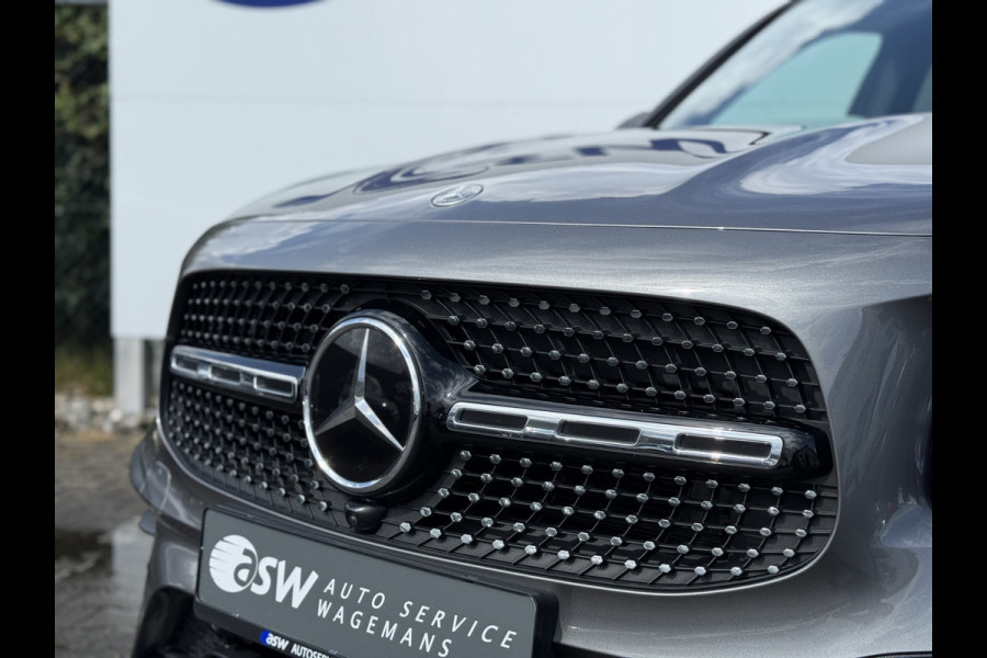 Mercedes-Benz Glb 200 Business Solution AMG | Pano | Trekhaak | ACC | 360* Camera | LED | DAB+ | 19 inch