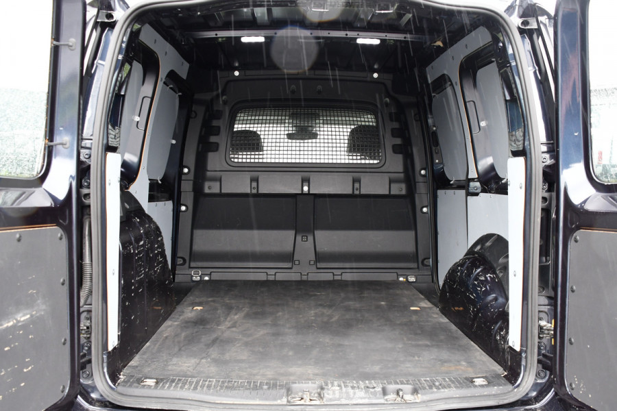 Volkswagen Caddy Cargo 2.0 TDI L1 PB Edition Virtual, Adaptieve Cruise, Camera, Carplay, Led, Automaat, NAVI, Sensoren, Multimedia, Uniek!