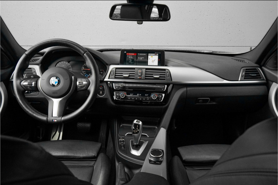 BMW 3 Serie Touring 320i Edition M Sport Shadow Leder CarPlay Navi 19"