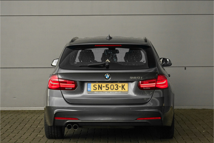 BMW 3 Serie Touring 320i Edition M Sport Shadow Leder CarPlay Navi 19"
