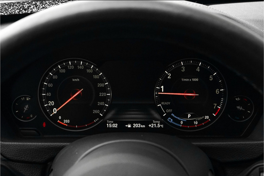 BMW 3 Serie Touring 320i Edition M Sport Shadow Leder CarPlay Navi 19"