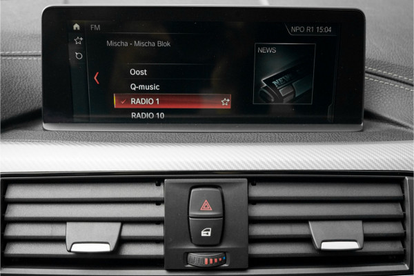 BMW 3 Serie Touring 320i Edition M Sport Shadow Leder CarPlay Navi 19"
