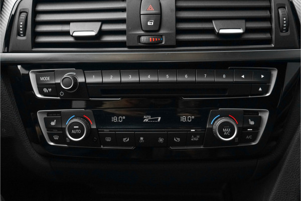 BMW 3 Serie Touring 320i Edition M Sport Shadow Leder CarPlay Navi 19"