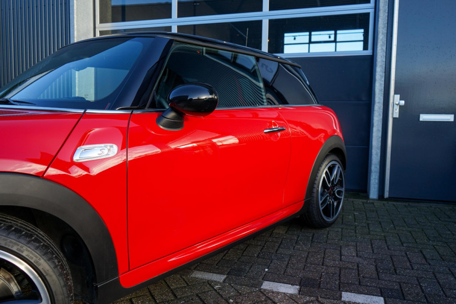 MINI 2.0 Cooper S Chili Serious Business