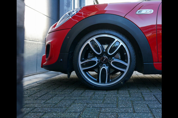 MINI 2.0 Cooper S Chili Serious Business