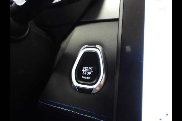Lynk & Co 01 1.5 PHEV Plug-In ZWARTE HEMEL/360CAM/SCHUIFDAK/LED/20"LMV!