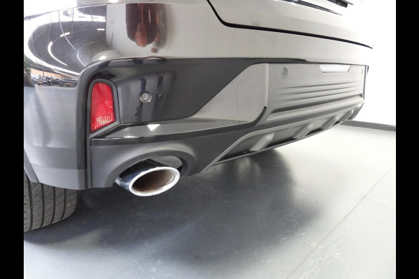 Lynk & Co 01 1.5 PHEV Plug-In ZWARTE HEMEL/360CAM/SCHUIFDAK/LED/20"LMV!