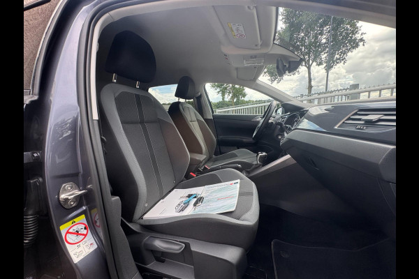Volkswagen Polo 1.0 TSI Style IQ LIGHT / NAVIGATIE / CLIMATE CONTROL / 4-SEIZOENENBAND / CAMERA / VIRT COCKPIT / STOELVERW.