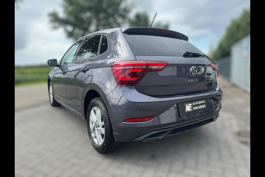 Volkswagen Polo 1.0 TSI Style IQ LIGHT / NAVIGATIE / CLIMATE CONTROL / 4-SEIZOENENBAND / CAMERA / VIRT COCKPIT / STOELVERW.