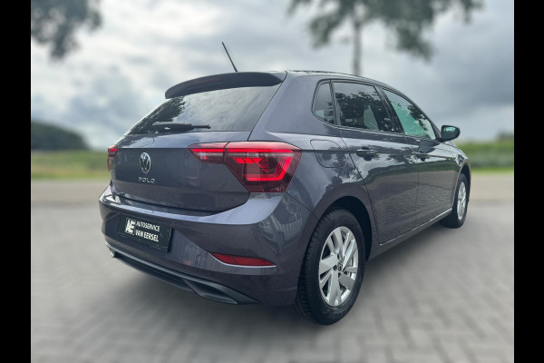 Volkswagen Polo 1.0 TSI Style IQ LIGHT / NAVIGATIE / CLIMATE CONTROL / 4-SEIZOENENBAND / CAMERA / VIRT COCKPIT / STOELVERW.