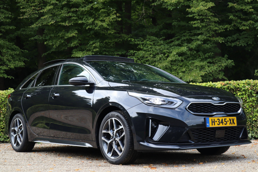 Kia ProCeed 1.0 T-GDI GT-PlusLine | Pano | Stoel + Stuur verwarming | Camera |