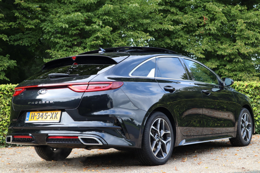 Kia ProCeed 1.0 T-GDI GT-PlusLine | Pano | Stoel + Stuur verwarming | Camera |