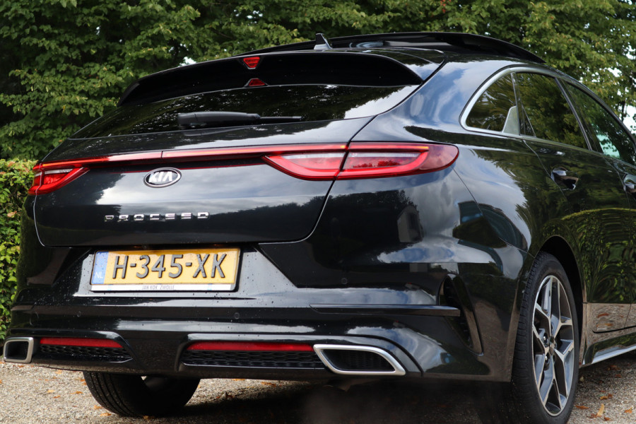 Kia ProCeed 1.0 T-GDI GT-PlusLine | Pano | Stoel + Stuur verwarming | Camera |