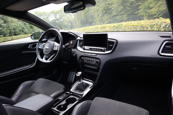 Kia ProCeed 1.0 T-GDI GT-PlusLine | Pano | Stoel + Stuur verwarming | Camera |