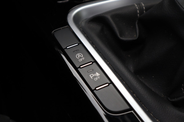 Kia ProCeed 1.0 T-GDI GT-PlusLine | Pano | Stoel + Stuur verwarming | Camera |