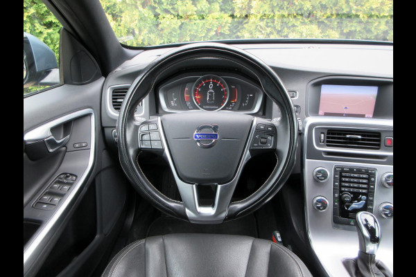 Volvo V60 1.5 T2 Polar+ Dynamic *Leder*Trekhaak*