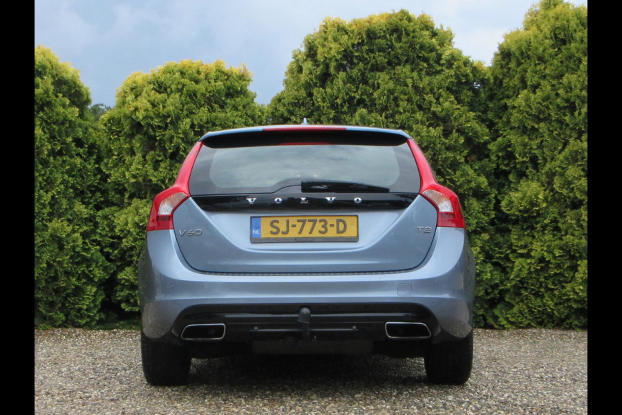 Volvo V60 1.5 T2 Polar+ Dynamic *Leder*Trekhaak*