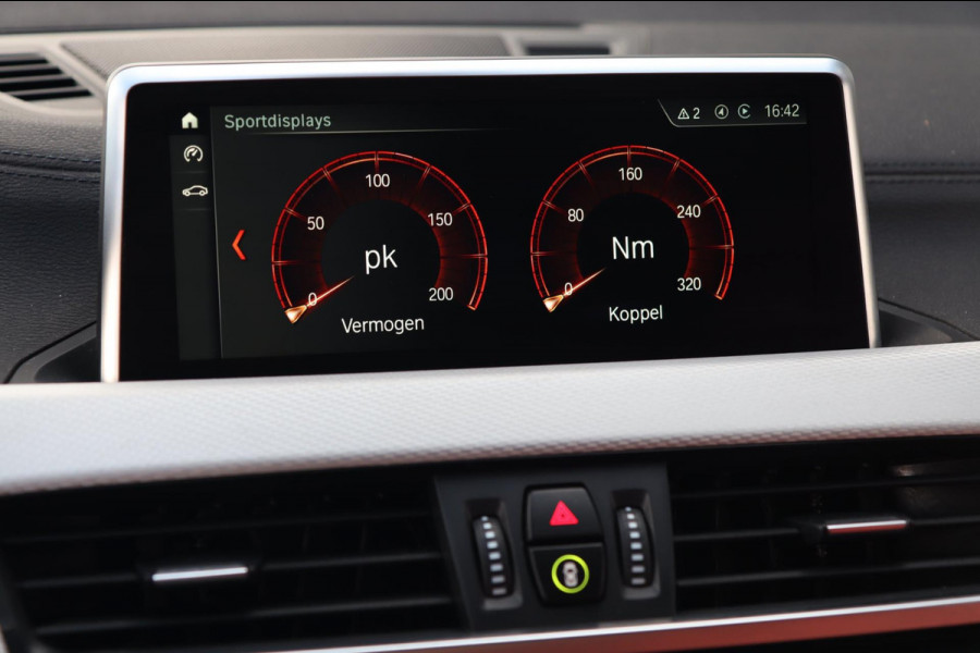 BMW X2 SDrive20i M Sport X / PANODAK / HUD / MEMORY / KEYLESS / CAMERA / H&K