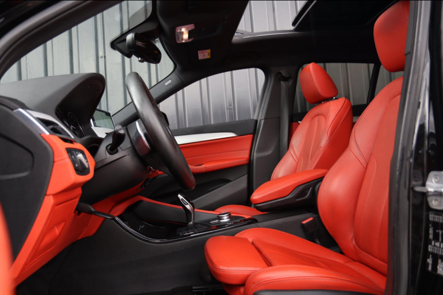 BMW X2 SDrive20i M Sport X / PANODAK / HUD / MEMORY / KEYLESS / CAMERA / H&K