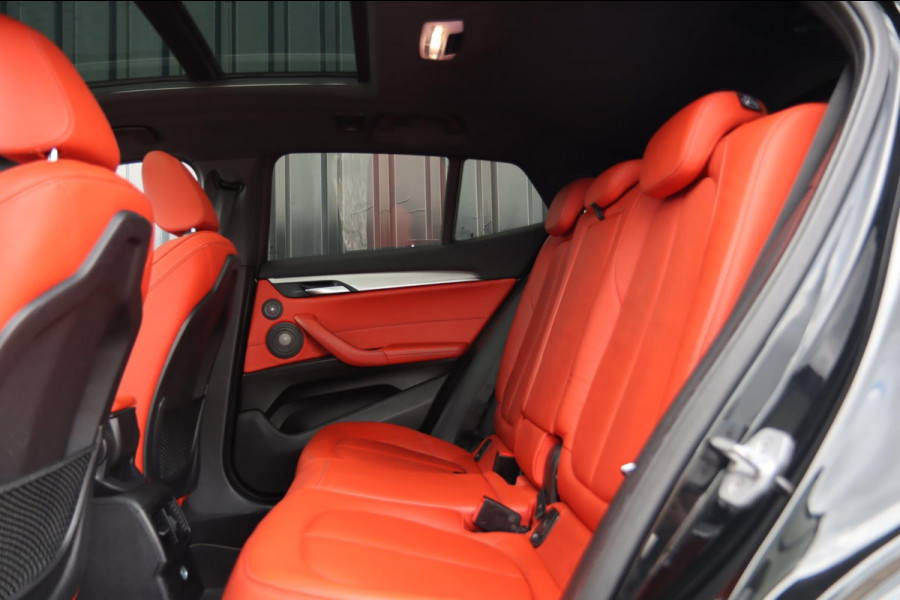 BMW X2 SDrive20i M Sport X / PANODAK / HUD / MEMORY / KEYLESS / CAMERA / H&K