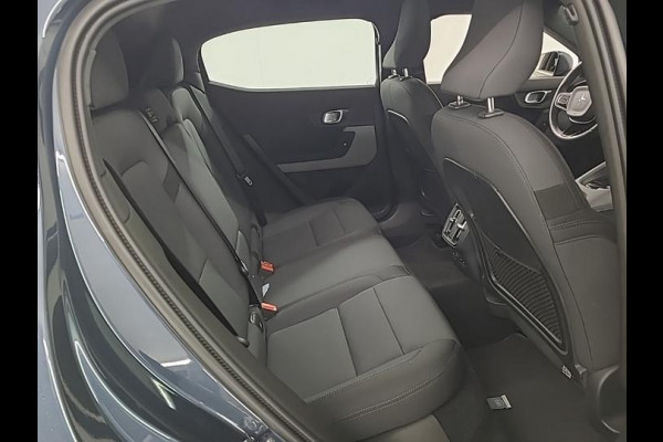 Polestar 2 Long Range Dual Motor Launch Edition 78kWh | Panoramadak | Camera | 61.000KM | Trekhaak | NL-Auto |