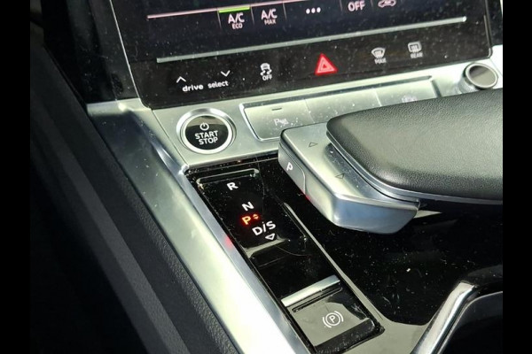 Audi e-tron 55 quattro Business edition 95 kWh |  Black Optiek | NL-Auto |