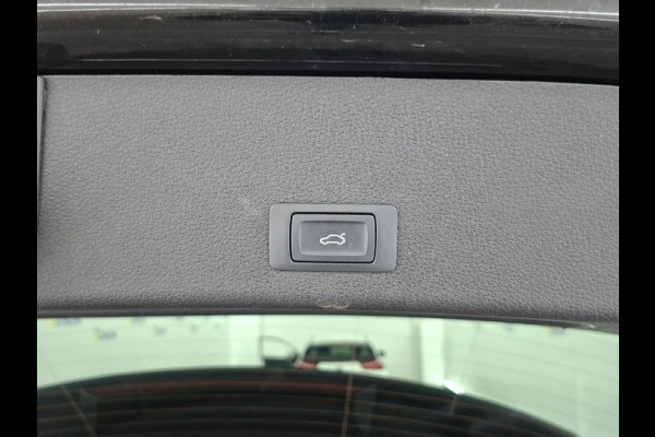 Audi e-tron 55 quattro Business edition 95 kWh |  Black Optiek | NL-Auto |