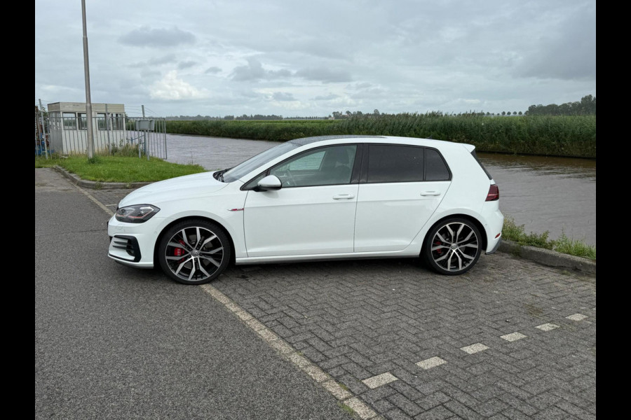 Volkswagen Golf 2.0 TSI GTI Performance in zeer nette en complete conditie