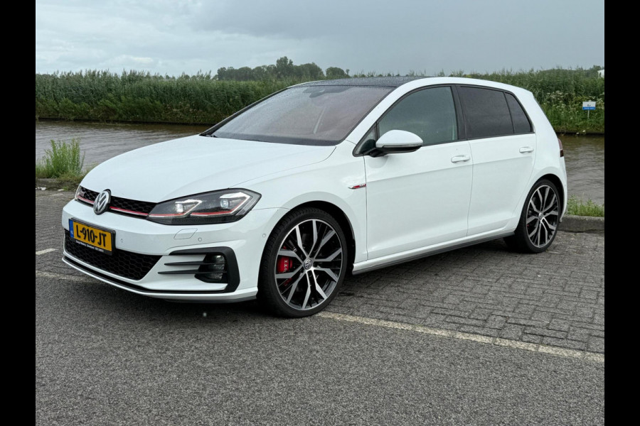 Volkswagen Golf 2.0 TSI GTI Performance in zeer nette en complete conditie