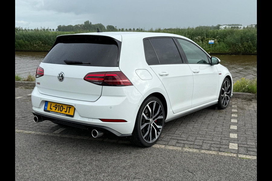 Volkswagen Golf 2.0 TSI GTI Performance in zeer nette en complete conditie