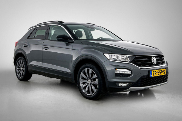 Volkswagen T-Roc 1.0 TSI Sport (VIRTUAL COCKPIT, ELEKT. ACHTERKLEP, NAVIGATIE , PARKEERSENSOREN, 1e EIGENAAR, GOED ONDERHOUDEN)