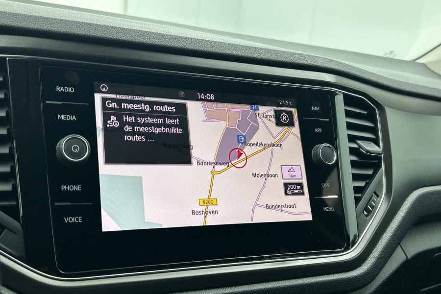 Volkswagen T-Roc 1.0 TSI Sport (VIRTUAL COCKPIT, ELEKT. ACHTERKLEP, NAVIGATIE , PARKEERSENSOREN, 1e EIGENAAR, GOED ONDERHOUDEN)