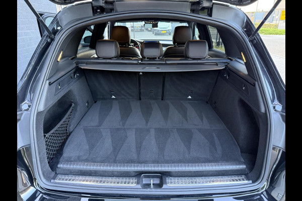 Mercedes-Benz GLC 300e 4MATIC AMG ADAPTIVE CRUISC. TREKHAAK