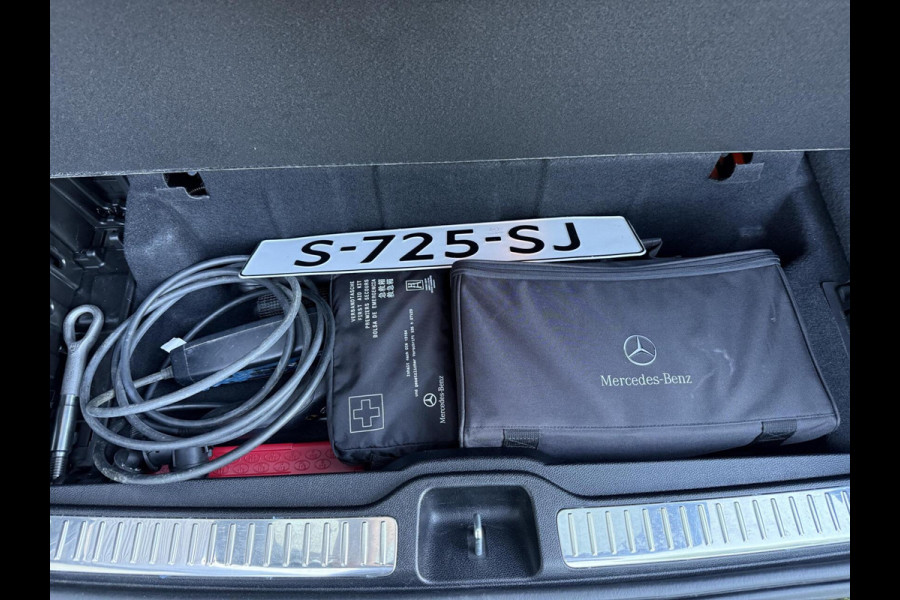 Mercedes-Benz GLC 300e 4MATIC AMG ADAPTIVE CRUISC. TREKHAAK