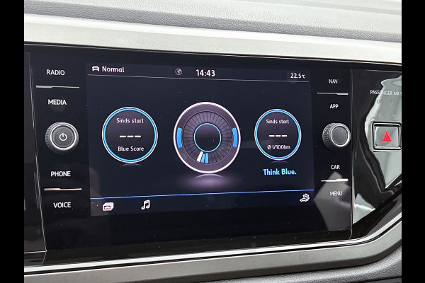 Volkswagen Polo 1.0 TSI Comfortline Business (NAVIGATIE, PARKEERSENSOREN, CARPLAY, 1e EIGENAAR, GOED ONDERHOUDEN)