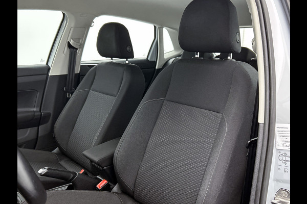 Volkswagen Polo 1.0 TSI Comfortline Business (NAVIGATIE, PARKEERSENSOREN, CARPLAY, 1e EIGENAAR, GOED ONDERHOUDEN)