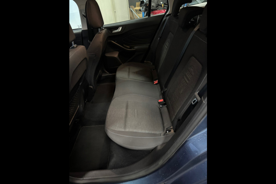 Ford FOCUS Wagon 1.0 EcoBoost Active Business Navi | Airco | Cruise | Camera