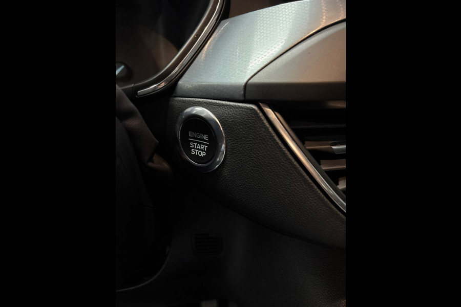 Ford FOCUS Wagon 1.0 EcoBoost Active Business Navi | Airco | Cruise | Camera